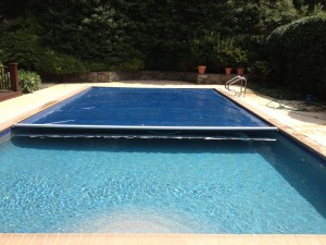 automatic pool cover